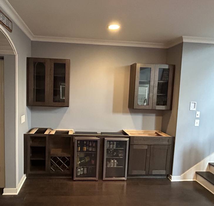 Home bar cabinetry